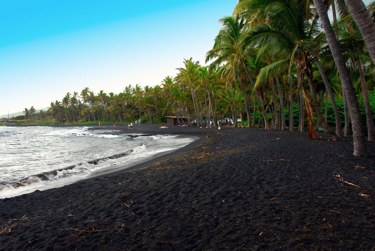 Black sand in Maui Punaluu
